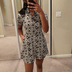 white and black floral dress with POCKETS